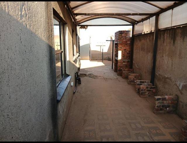 2 BEDROOM HOUSE FOR SALE IN EVATON WEST
